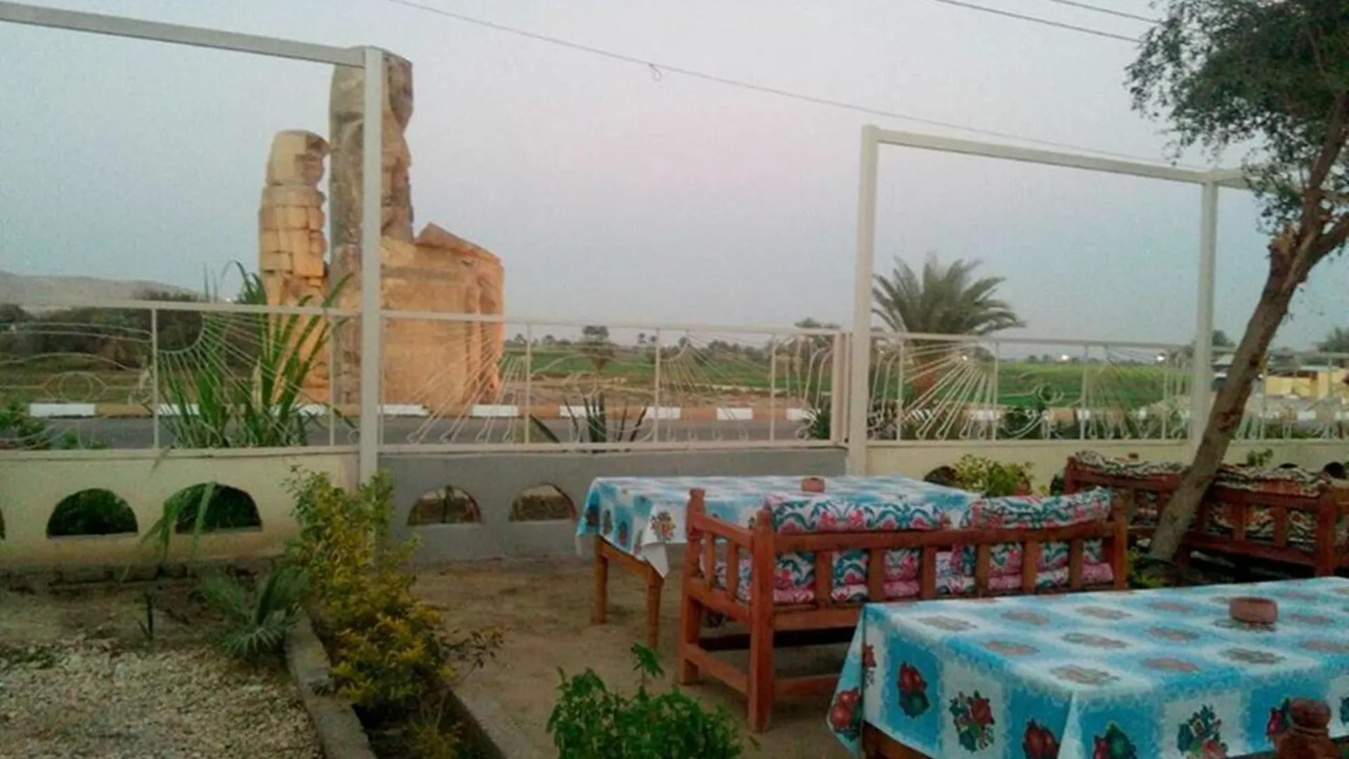 Memnon Hotel Luxor